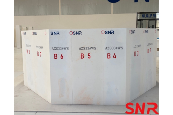 Comprehensive Analysis of Refractory Block Selection for Glass Furnace Sidewalls